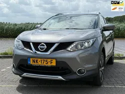Grijs Gebruikt 2017 Nissan Qashqai Tekna SUV | € 15.850 (Eerlijke prijs)