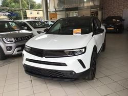 Wit, metallic lak Gebruikt 2024 Opel Mokka Ultimate SUV | € 22.500 (Super prijs)