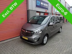 Grijs Gebruikt 2017 Opel Vivaro Sport Van | € 11.350 (Goede deal)