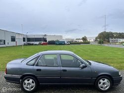 Grijs Gebruikt 1995 Opel Vectra Sedan | € 5.949