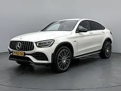 Licht poolwit uni Gebruikt 2021 Mercedes 300 Business Coupé | € 52.995 (Eerlijke prijs)