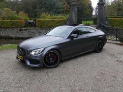 Grijs Gebruikt 2016 Mercedes C300 Prestige Coupé | € 25.950 (Eerlijke prijs)