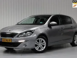 Grijs Gebruikt 2016 Peugeot 308 Style Hatchback | € 5.150 (Iets duurder)