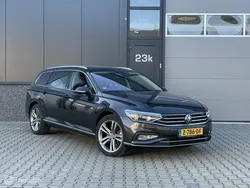 Zwart Gebruikt 2020 VW Passat Stationwagen | € 26.950 (Goede deal)