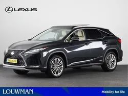 Graphite black metallic (zwart metallic) Gebruikt 2022 Lexus RX450h Luxury Line SUV | € 64.945 (Iets duurder)