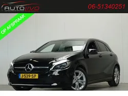 Zwart, metallic lak Gebruikt 2016 Mercedes A160 Ambition Hatchback | € 13.495 (Eerlijke prijs)