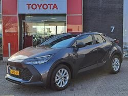 Grijs Gebruikt 2024 Toyota C-HR SUV | € 30.690 (Iets duurder)