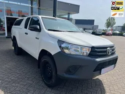 Wit Gebruikt 2018 Toyota HiLux Pickup | € 19.940 (Super prijs)