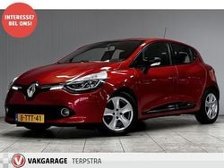 Rood (metallic) Gebruikt 2014 Renault Clio IV Expression Hatchback | € 5.450 (Eerlijke prijs)