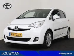 Wit Gebruikt 2014 Toyota Verso-S MPV | € 11.950 (Iets duurder)