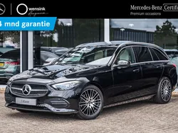 Zwart Gebruikt 2023 Mercedes 180 Luxury Sedan | € 40.850 (Eerlijke prijs)