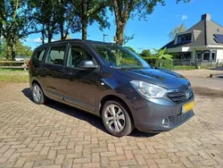 Grijs Gebruikt 2016 Dacia Lodgy Lauréate MPV | € 4.450 (Super prijs)