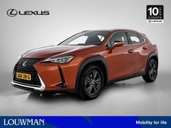 Oranje Gebruikt 2019 Lexus UX Business Edition SUV | € 25.450 (Iets duurder)