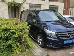 Blauw Gebruikt 2016 Mercedes Vito MPV | € 15.000