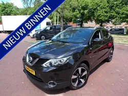 Zwart Gebruikt 2015 Nissan Qashqai Acenta SUV | € 10.944 (Eerlijke prijs)