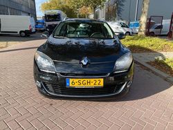 Zwart Gebruikt 2013 Renault Mégane GrandTour Bose Edition Stationwagen | € 4.450