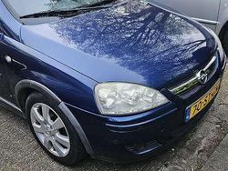 Blauw Gebruikt 2006 Opel Corsa Hatchback | € 900 (Eerlijke prijs)