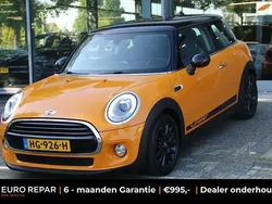 Oranje Gebruikt 2015 Mini Cooper Business Hatchback | € 10.995 (Super prijs)