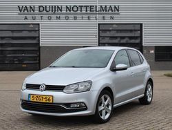 Grijs Gebruikt 2015 VW Polo Highline Hatchback | € 13.950 (Iets duurder)