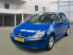 Blauw Gebruikt 2002 Peugeot 307 Hatchback | € 3.995 (Duur)