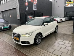 Wit Gebruikt 2010 Audi A1 Ambition Hatchback | € 4.999 (Duur)