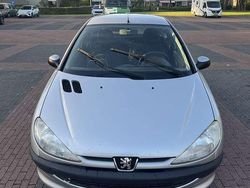 Gebruikt 2002 Peugeot 206 Sedan | € 1.500 (Duur)