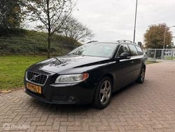 Zwart Gebruikt 2007 Volvo V70 Momentum Stationwagen | € 2.199 (Goede deal)
