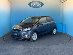 Blauw Gebruikt 2015 Peugeot 108 Active Hatchback | € 6.250 (Eerlijke prijs)