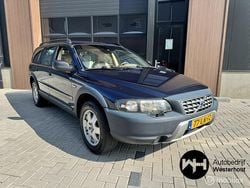Blauw Gebruikt 2003 Volvo XC70 Comfort SUV | € 2.995 (Eerlijke prijs)