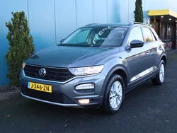 Grijs Gebruikt 2020 VW T-Roc Executive SUV | € 18.950 (Goede deal)