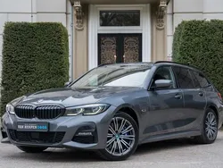 Grijs Gebruikt 2022 BMW 330 M Sport Stationwagen | € 34.940 (Super prijs)
