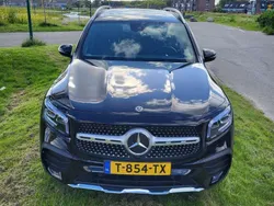 Zwart Gebruikt 2021 Mercedes GLB200 Advantage SUV | € 39.950 (Goede deal)