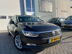 Grijs Gebruikt 2018 VW Passat Highline Stationwagen | € 10.495
