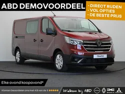 Rood Gebruikt 2024 Renault Trafic Van | € 30.767 (Duur)