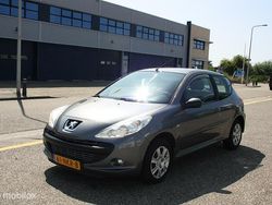 Grijs Gebruikt 2010 Peugeot 206+ Hatchback | € 2.850 (Eerlijke prijs)