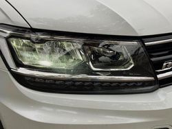 Wit Gebruikt 2017 VW Tiguan Highline SUV | € 25.925 (Iets duurder)