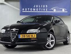Zwart Gebruikt 2006 Alfa Romeo GT Distinctive Coupé | € 2.693 (Eerlijke prijs)