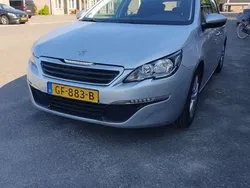 Gebruikt 2015 Peugeot 308 Active Sedan | € 4.600 (Eerlijke prijs)