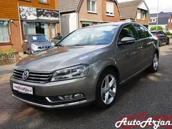 Bruin Gebruikt 2012 VW Passat Comfortline Sedan | € 6.500 (Eerlijke prijs)