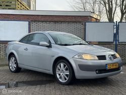 Grijs Gebruikt 2004 Renault Mégane Cabriolet Cabriolet | € 2.299 (Duur)