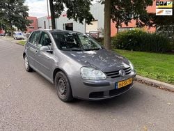 Grijs Gebruikt 2006 VW Golf V Hatchback | € 999 (Super prijs)