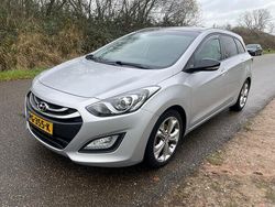 Grijs Gebruikt 2014 Hyundai i30 Stationwagen | € 6.950 (Goede deal)