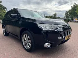 Zwart Gebruikt 2014 Mitsubishi Outlander Intense+ SUV | € 8.900 (Goede deal)