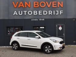Wit Gebruikt 2017 Kia Niro SUV | € 18.950 (Iets duurder)