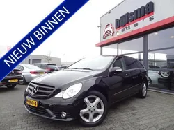 Zwart, metallic lak Gebruikt 2008 Mercedes R350 MPV | € 9.945 (Duur)