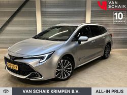 Grijs Gebruikt 2024 Toyota Corolla Stationwagen | € 38.940 (Duur)