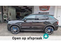 Zwart Gebruikt 2022 Lynk & Co 01 SUV | € 22.950 (Eerlijke prijs)