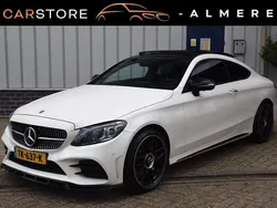 Wit Gebruikt 2018 Mercedes C200 AMG Coupé | € 25.950 (Eerlijke prijs)