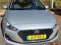 Zilver Gebruikt 2018 Hyundai i30 Premium Hatchback | € 13.800 (Super prijs)