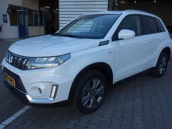 Wit Gebruikt 2023 Suzuki Vitara SUV | € 25.800 (Eerlijke prijs)